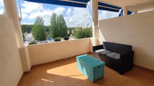 Гостиная зона в Apartamentos Cala Azul La Móra