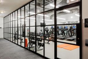 Fitness centrum a/nebo fitness zařízení v ubytování Canopy By Hilton Boston Downtown