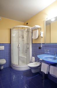 Koupelna v ubytování Hotel Marzia
