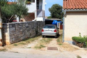 Fotografie z fotogalerie ubytování Holiday house with a parking space Tar, Porec - 7025 v destinaci Tar