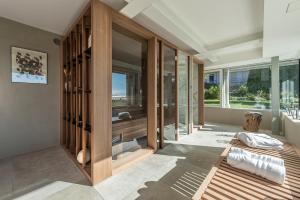 A seating area at Ca' delle Contesse - Villa on lagoon with private dock and spectacular view