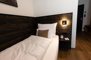 Zdjęcie z galerii obiektu Self-Check-in Hotel VinoQ Zistersdorf w mieście Zistersdorf