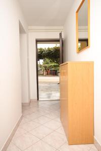 Fotografie z fotogalerie ubytování Apartments with a parking space Novigrad - 7108 v destinaci Novigrad – Istrie