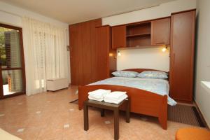 Fotografie z fotogalerie ubytování Family friendly apartments with a swimming pool Lindar, Central Istria - Sredisnja Istra - 7197 v destinaci Pazin