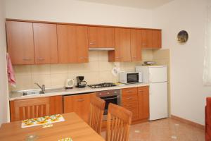 Fotografie z fotogalerie ubytování Family friendly apartments with a swimming pool Lindar, Central Istria - Sredisnja Istra - 7197 v destinaci Pazin