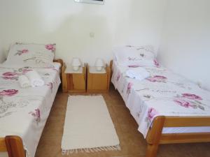 Fotografie z fotogalerie ubytování Apartments with a parking space Vrsar, Porec - 7129 v destinaci Vrsar