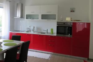 Fotografie z fotogalerie ubytování Apartments with a parking space Vrsar, Porec - 7129 v destinaci Vrsar