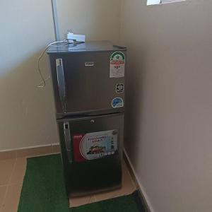 内罗毕Walk to Strathmore Uni, Java, Wilson Airport,tmall的相册照片
