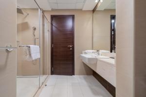 Gallery image of EDEN'S Homes & Villas - Sparkle Tower in Dubai