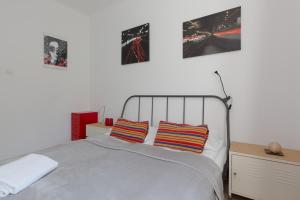 Posteľ alebo postele v izbe v ubytovaní Apartment Bialobrzeska Warsaw by Noclegi Renters