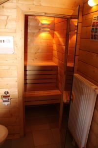 Koupelna v ubytování Almhaus Schreibmayer