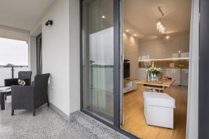 Posedenie v ubytovaní Apartament Plaża