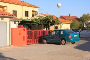 Fotografia z galérie ubytovania Apartments with a parking space Valbandon, Fazana - 7259 vo Fažane