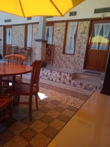 Posezení v ubytování Gedhong Hostel