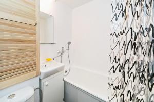 Een badkamer bij Apartments Sokol