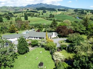 an aerial view of a house in a field at Somersal Bed & Breakfast in Pirongia