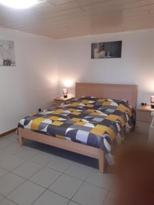 Postel nebo postele na pokoji v ubytování Gîte des Marais