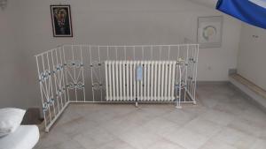 A bed or beds in a room at Lo Scoiattolo