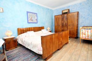 Fotografia z galérie ubytovania Family friendly house with a swimming pool Valtura, Pula - 7324 v destinácii Pula