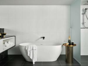 Fotografie z fotogalerie ubytování Movenpick Hotel Melbourne On Spencer v Melbourne