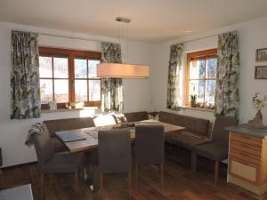 A seating area at Stegerbauer