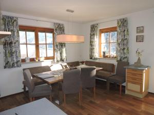 A seating area at Stegerbauer