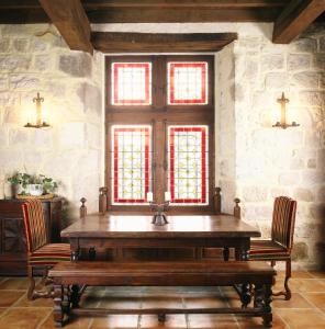 Gallery image of Un château au pays de d'Artagnan in Condom +31 photos