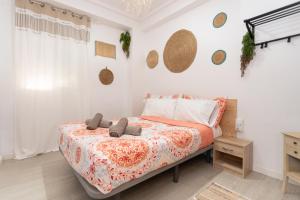 Postel nebo postele na pokoji v ubytování Big Room Happy Alicante