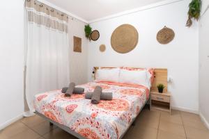 Postel nebo postele na pokoji v ubytování Big Room Happy Alicante