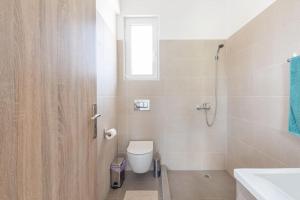 Fotografie z fotogalerie ubytování Dimitra's sunny villa v destinaci Mirsinokhórion