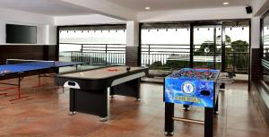 Fortune Park Moksha, Mcleodganj - Member ITC Hotels' Group的游戏室