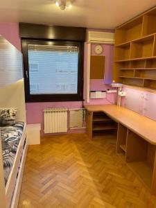 Fotografia z galérie ubytovania Self check-in studio with Wi-Fi and parking place v Záhrebe
