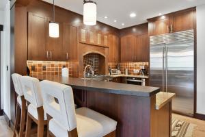 Kjøkken eller kjøkkenkrok på Flagstaff #304