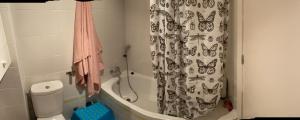 A bathroom at Beach/Golf