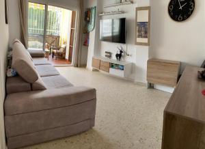 A television and/or entertainment centre at Beach/Golf