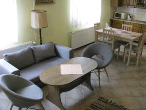 Fotografia z galérie ubytovania Modern Apartment in Carlsbad with Garden v Karlových Varoch