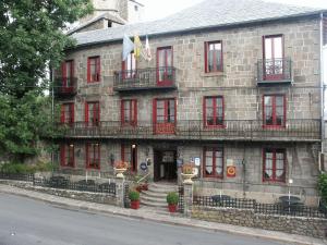 Gallery image of Hostellerie du Beffroy in Besse-et-Saint-Anastaise