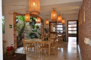 Khu vực ghế ngồi tại Hotel Primavera Santa Fe