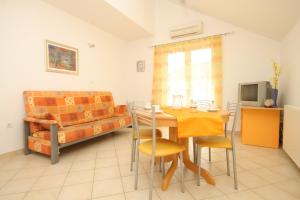 Fotografia z galérie ubytovania Apartments with a parking space Hvar - 8794 v destinácii Hvar