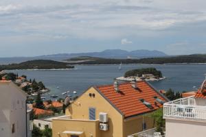 Fotografia z galérie ubytovania Apartments with a parking space Hvar - 8794 v destinácii Hvar