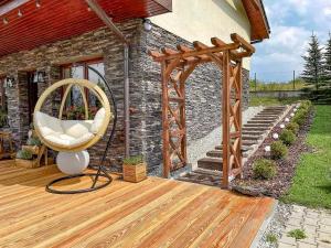 Vonkajšia záhrada v ubytovaní TATRYSTAY Cactus Luxury Villa High Tatras private Wellness