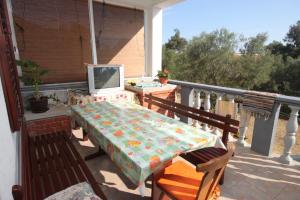 Balkón nebo terasa v ubytování Apartments by the sea Luka, Dugi otok - 8151