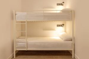 Posteľ alebo postele v izbe v ubytovaní Woohoo Rooms Fuencarral