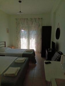 A bed or beds in a room at Irina Haus
