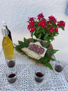 STAZZU LU CHISSONI italokat is kínál