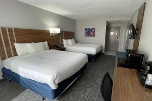 Gallery image of Days Inn & Suites by Wyndham Springfield OH in Springfield +6 photos