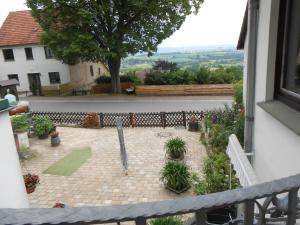 Μπαλκόνι ή βεράντα στο Apartment Am Steintisch by Interhome