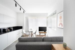 Gallery image of Yefet - by Beach Apartments TLV in Tel Aviv