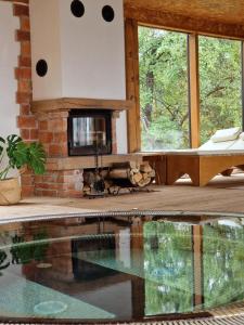 Bassein majutusasutuses Guesthouse Jelenov greben või selle lähedal