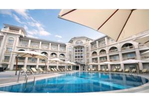 Фотография из галереи Savoy Hotel Spa & Casino в Кирении